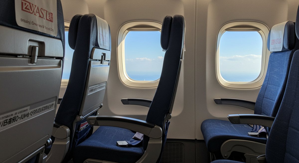 飛行機 リクライニング不可